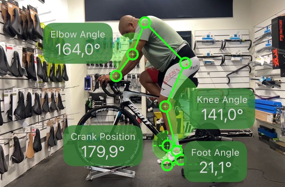 Before bike fitting - suboptimal positioning
